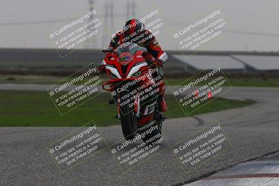 media/Nov-30-2025-TrackDaz (Sun) [[d8b22663df]]/A Group/Session 4 (Wheelie Bump)/